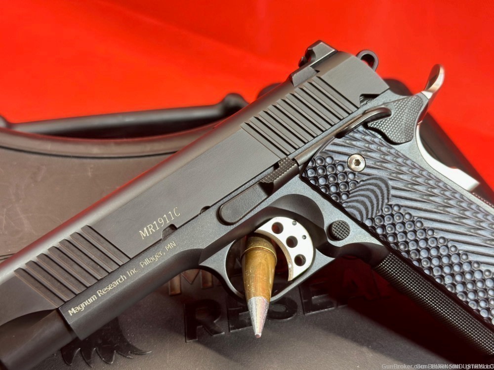 Magnum Research DE1911C 1911 C 45, Desert Eagle Commander-img-2