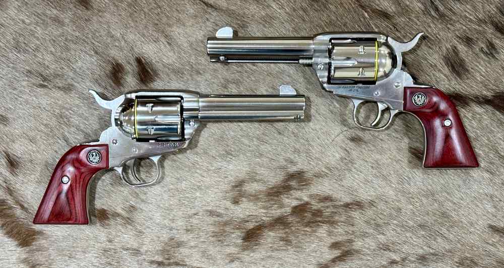 CONSECUTIVE SERIAL NUMBER PAIR OF RUGER VAQUERO STAINLESS 45 COLT 4.62"-img-2