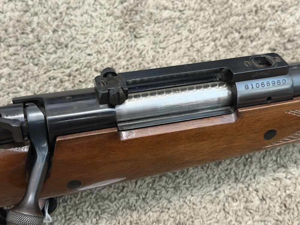 Winchester model 70 7mm rem mag sporter 24” brl deluxe nice shooter-img-4