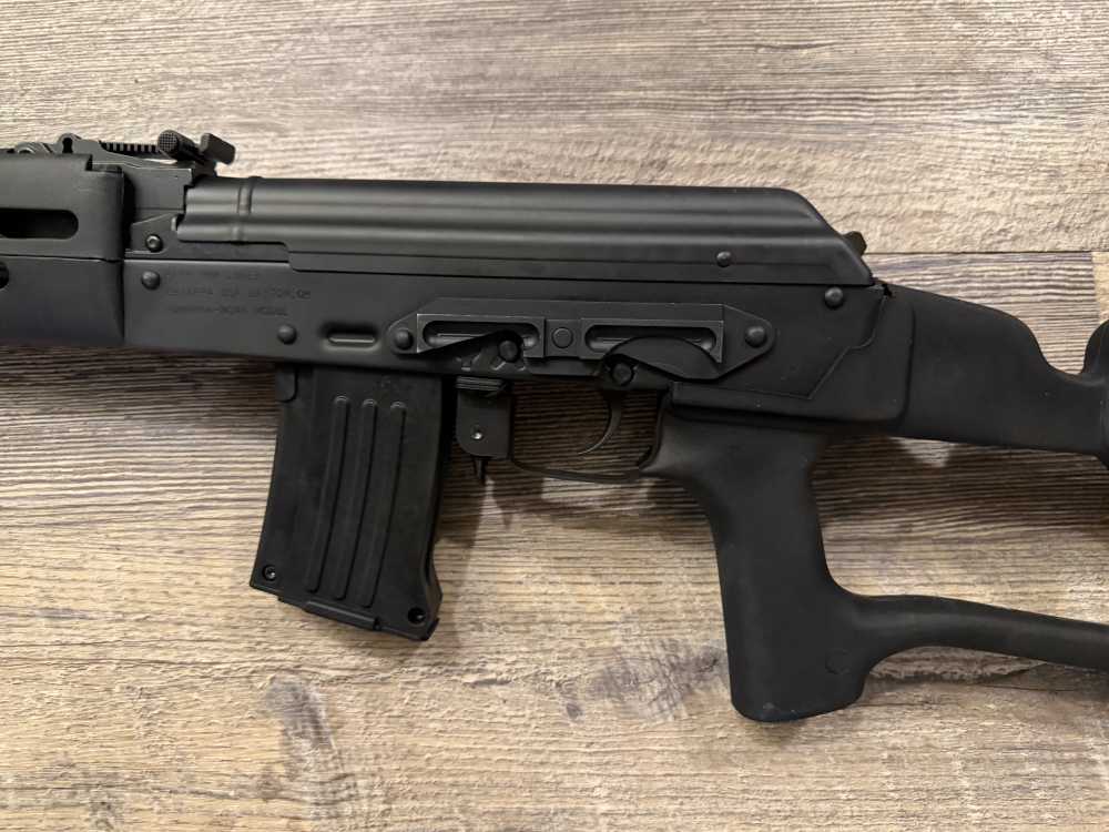 Chiappa Rak 9 with beretta and glock magazine very low round count!-img-4