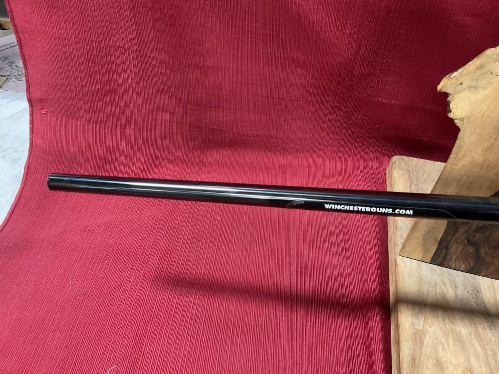 Winchester model 70 Supergrade 300 Win -  AAA French Walnut-img-10