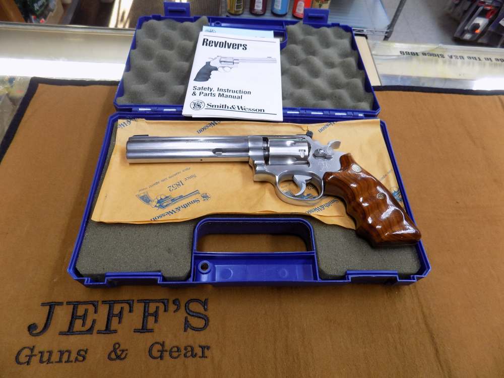 S&W 617 NO DASH .22LR Revolver, Stainless Steel, 6" BBL & 6 Rnd Cap,-img-0
