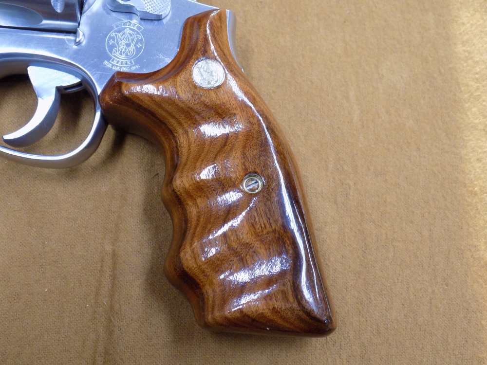 S&W 617 NO DASH .22LR Revolver, Stainless Steel, 6" BBL & 6 Rnd Cap,-img-2