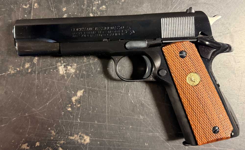 COLT 1911 38 SUPER (Series 70)-img-6