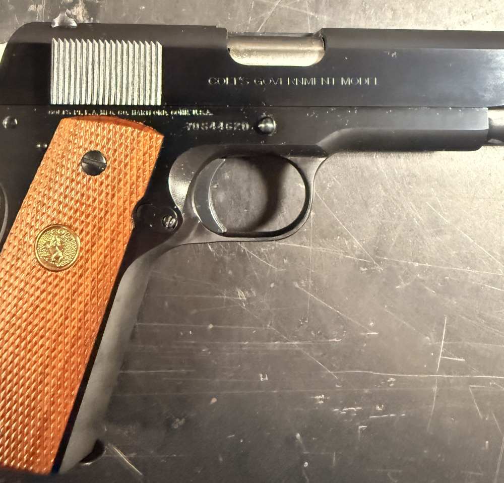 COLT 1911 38 SUPER (Series 70)-img-3