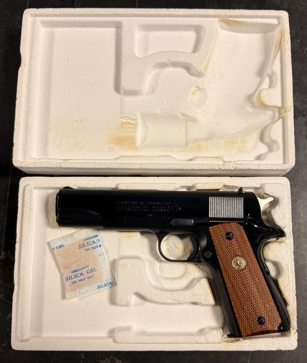 COLT 1911 38 SUPER (Series 70)-img-18