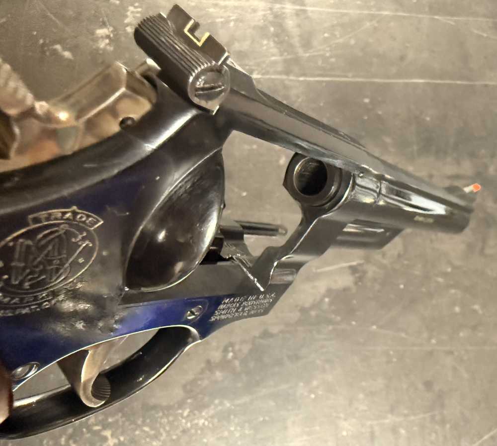 SMITH & WESSON MODEL 57 41Mag (6" BLUED)-img-13