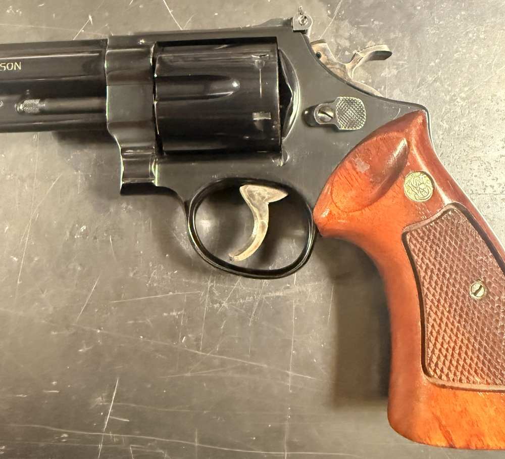 SMITH & WESSON MODEL 57 41Mag (6" BLUED)-img-5