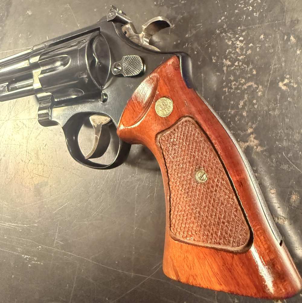 SMITH & WESSON MODEL 57 41Mag (6" BLUED)-img-4