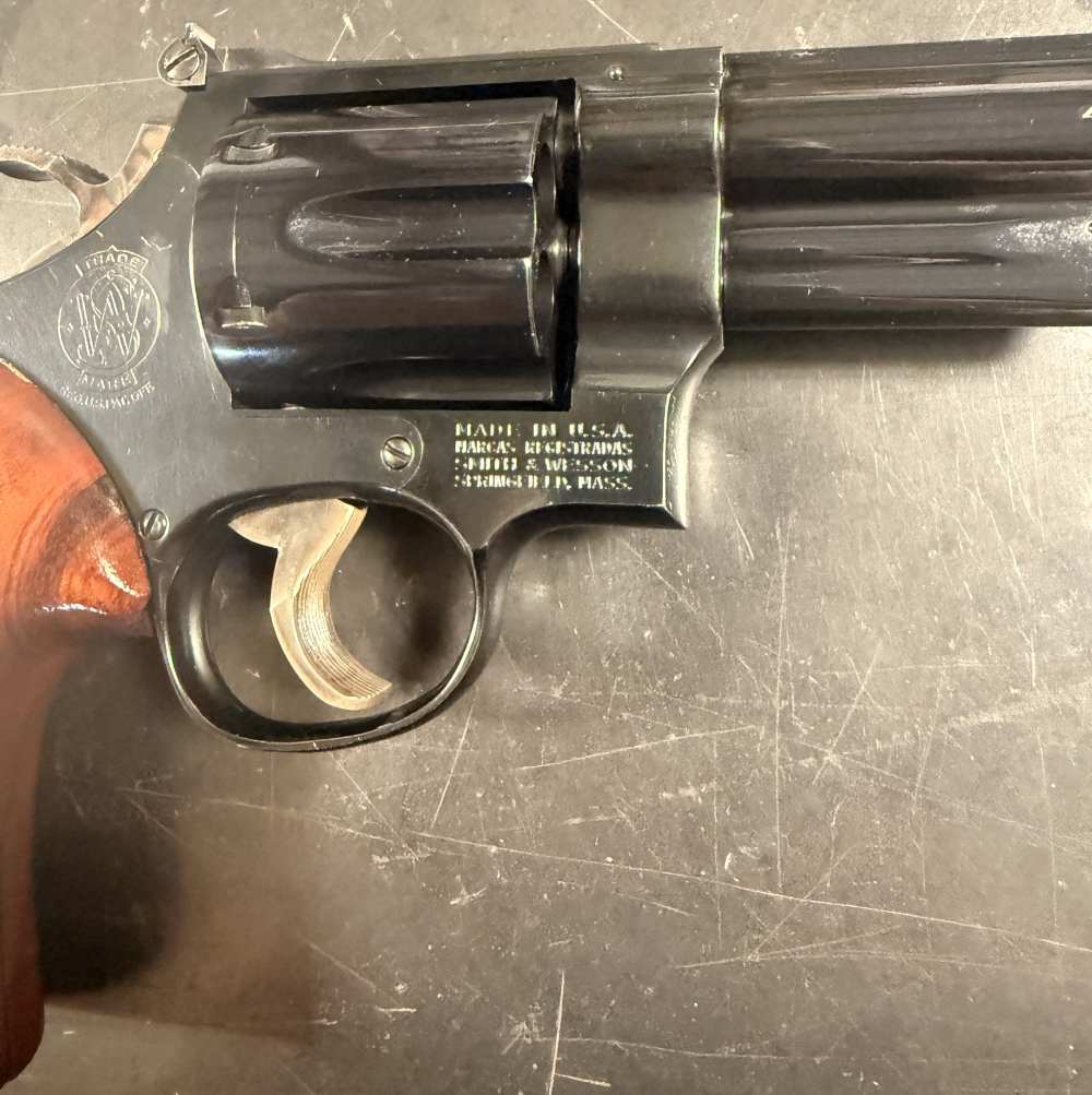 SMITH & WESSON MODEL 57 41Mag (6" BLUED)-img-12