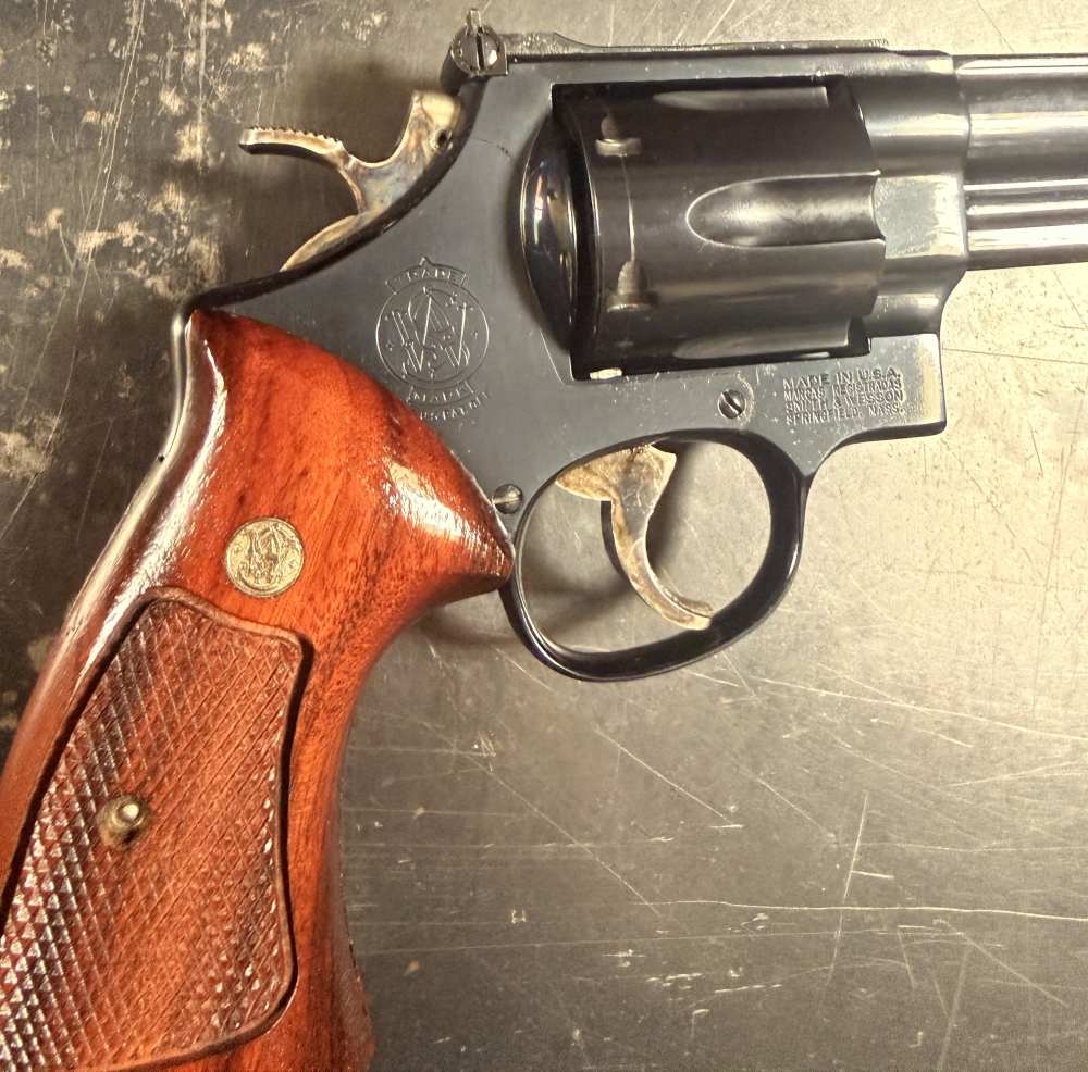 SMITH & WESSON 29-3 44Mag 6" BLUED (LIKE NEW)-img-4