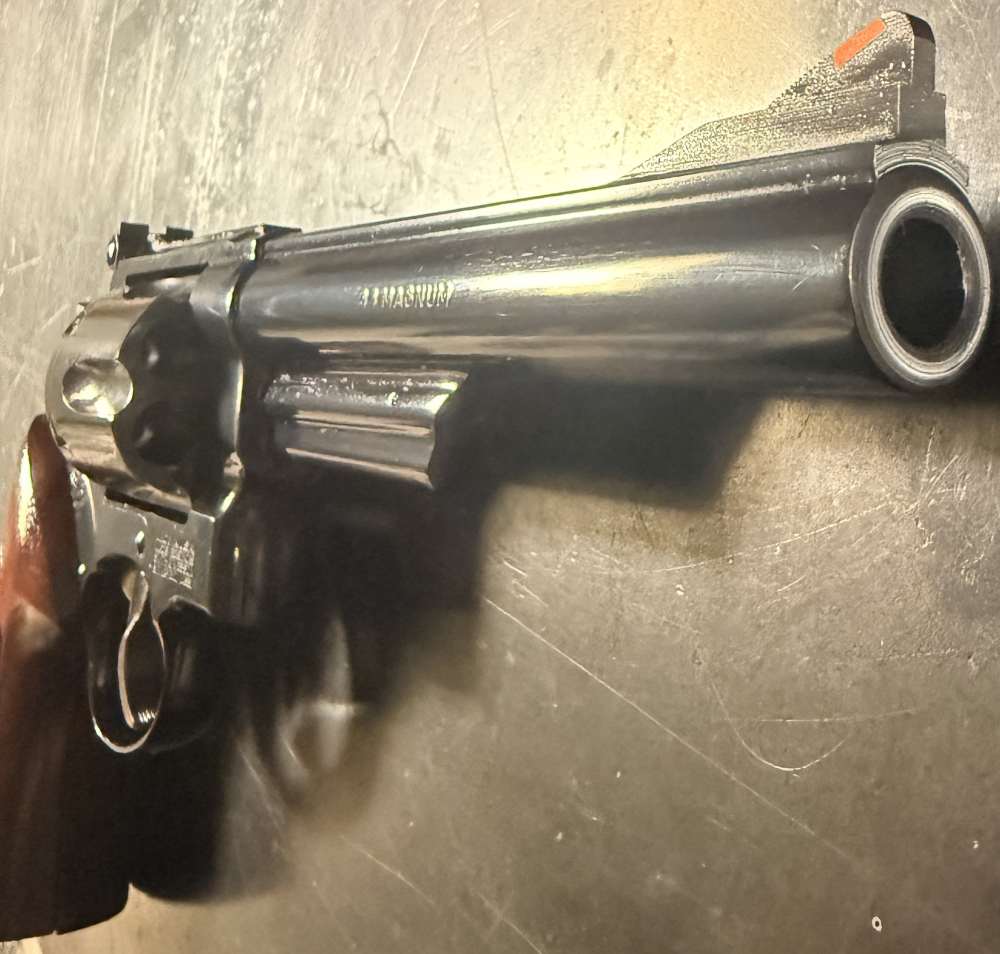 SMITH & WESSON 29-3 44Mag 6" BLUED (LIKE NEW)-img-8