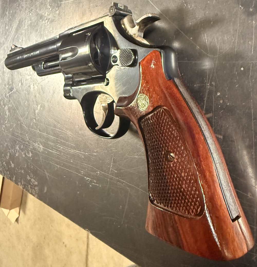 SMITH & WESSON 29-3 44Mag 6" BLUED (LIKE NEW)-img-10