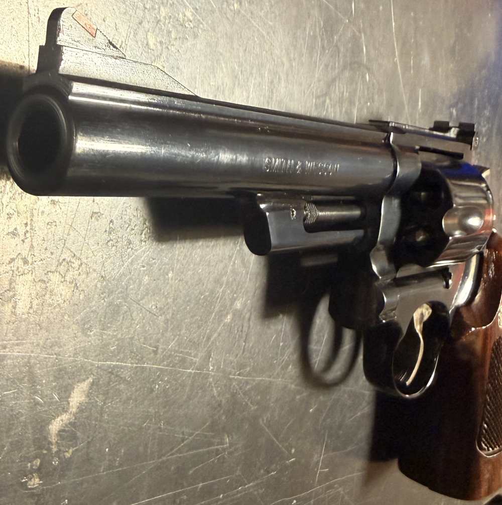 SMITH & WESSON 29-3 44Mag 6" BLUED (LIKE NEW)-img-15