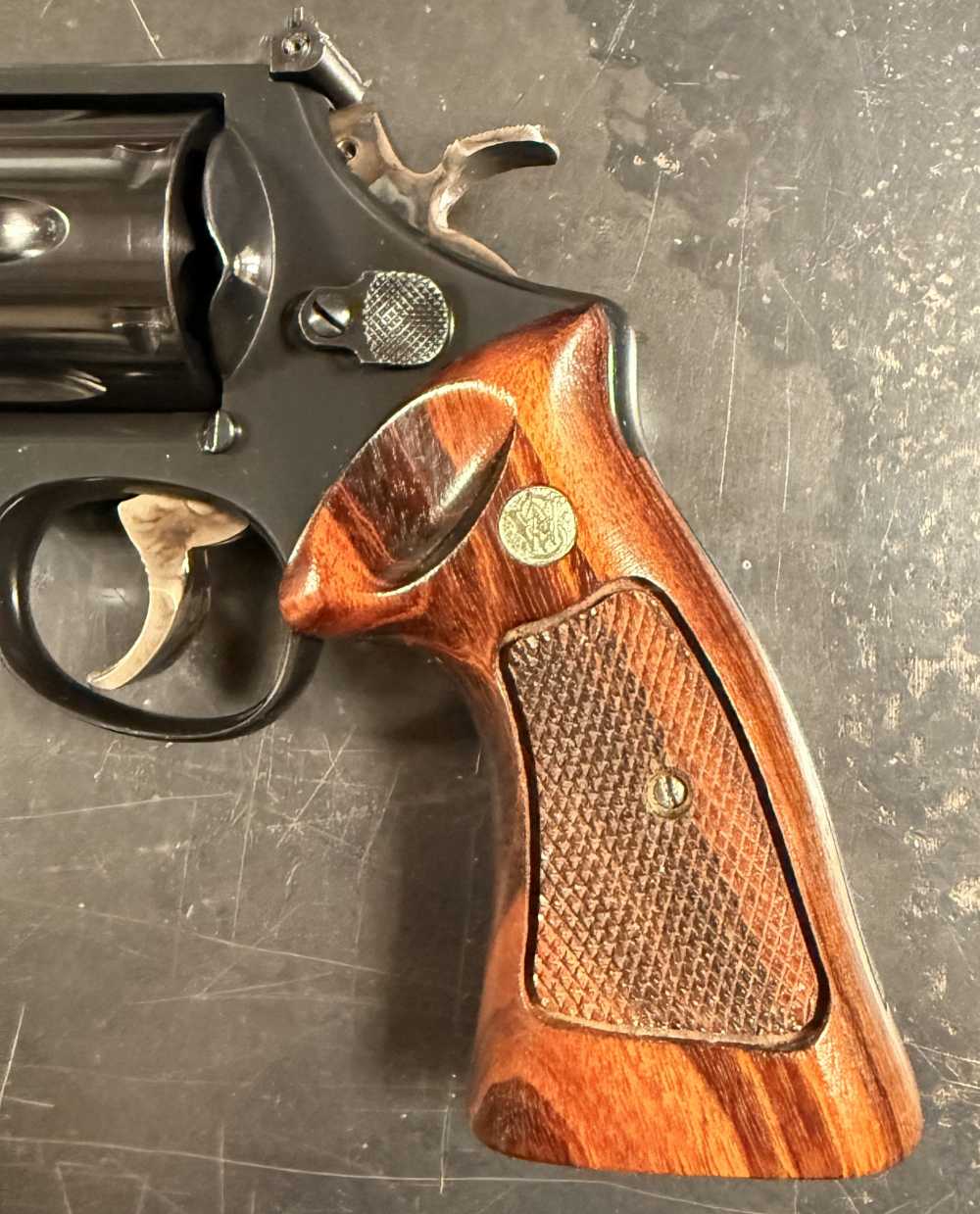 SMITH & WESSON 25-5 45LC  (8.25" Blued)-img-4