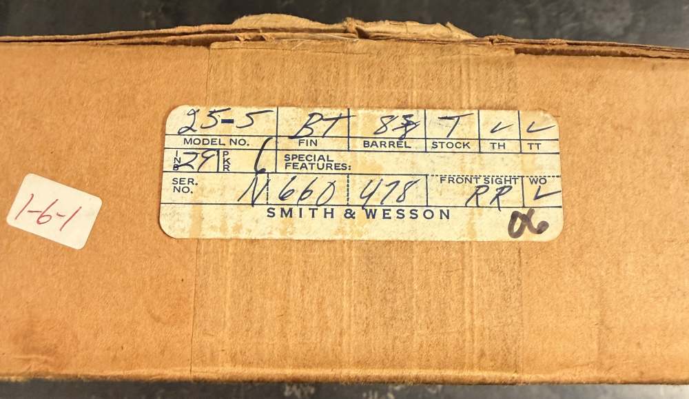 SMITH & WESSON 25-5 45LC  (8.25" Blued)-img-20