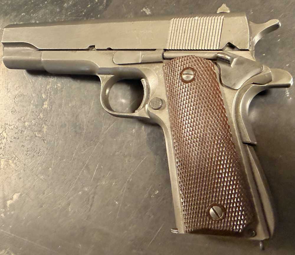 REMINGTON RAND M1911-A1 (1942-1945) (Like NEW)-img-3