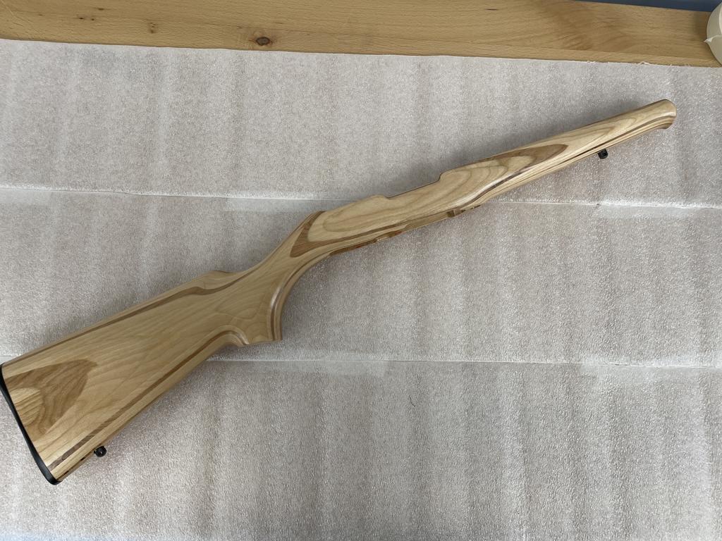 Altamont Wood Grips - Ruger 10-22 Sporter Birch Smooth -img-1