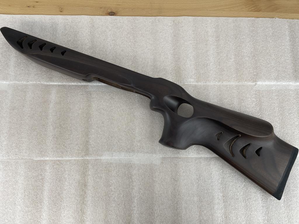 Altamont Wood Grips - Ruger 10-22 Sporter Walnut Strato Smooth -img-2