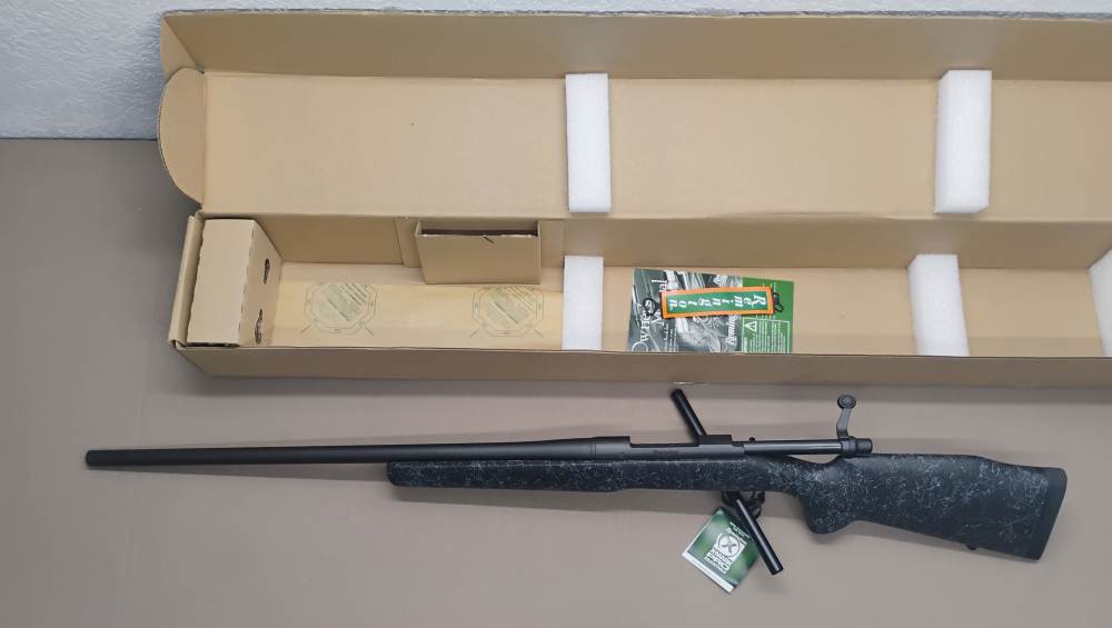 Remington 700 LR 7mm Rem Mag Long Range NIB NOS w/Leupold Rings-img-1