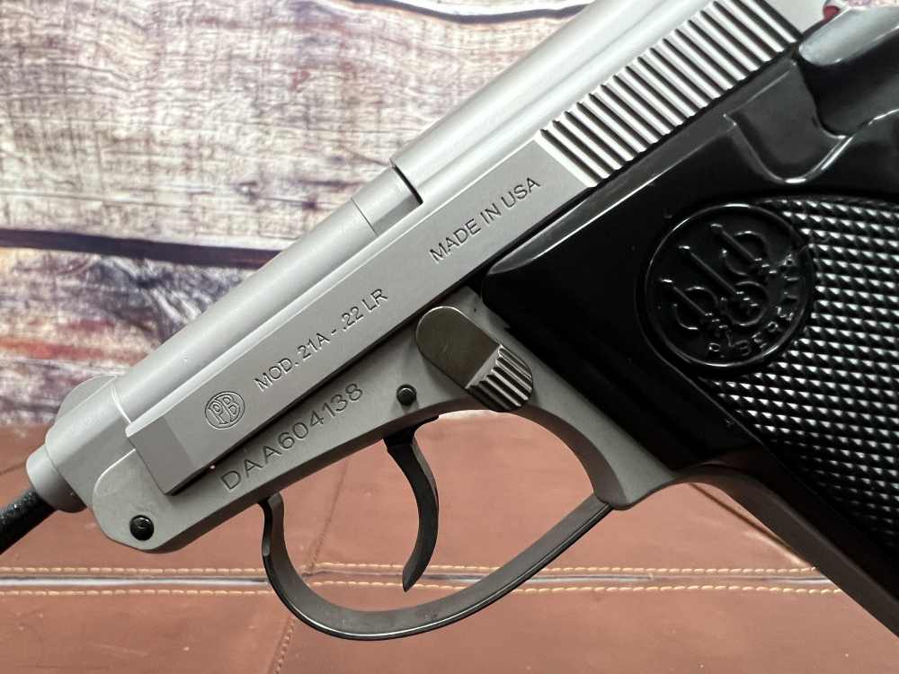 Beretta 21 Bobcat Inox 22lr Semi Auto 2.5" bbl Stainless J212500 NIB-img-4