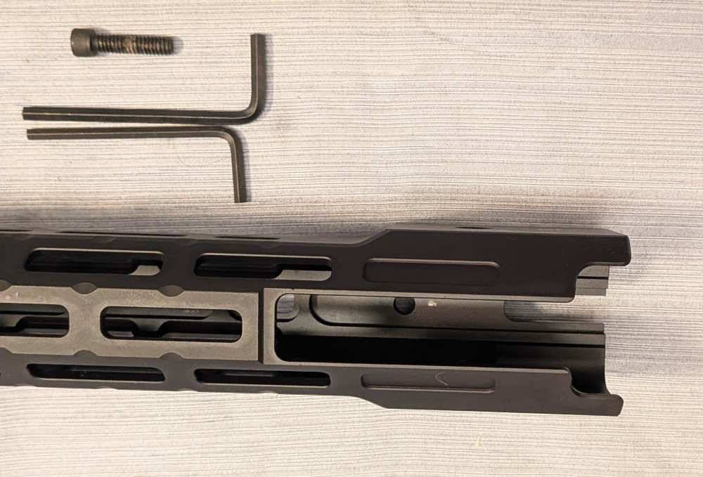 Midwest Industries PC9 Combat Rail 14" M-LOK – Ruger PC Carbine 9mm – LNIB-img-17