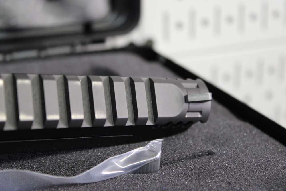 Magnum Research Desert Eagle - 50 AE - Ported - Rails - Excellent-img-13