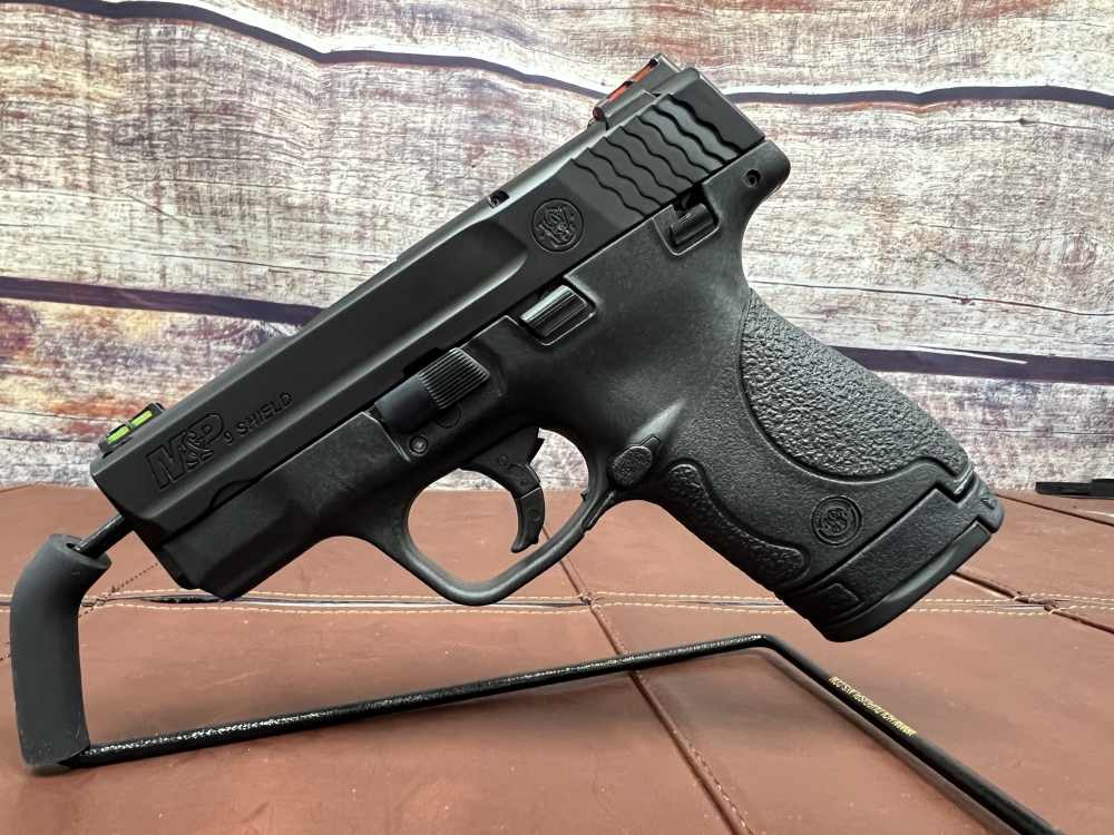 SMITH & WESSON M&P9 SHIELD HiViz 3'' 8RD CA 11905-img-1