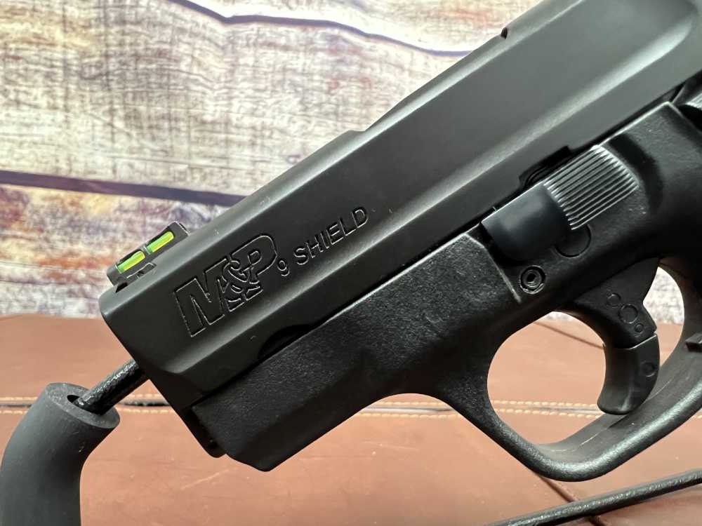 SMITH & WESSON M&P9 SHIELD HiViz 3'' 8RD CA 11905-img-6