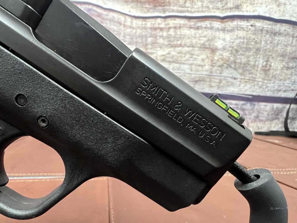 SMITH & WESSON M&P9 SHIELD HiViz 3'' 8RD CA 11905-img-4