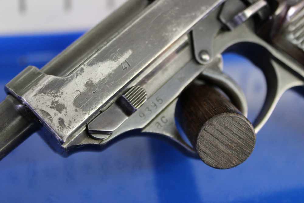 Walther P-38 (ac 41) First Variation - 9mm Luger - 1941 - Matching #'s-img-12
