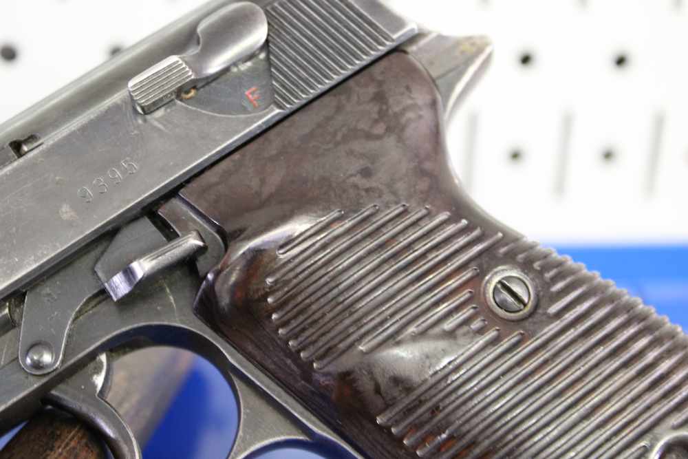 Walther P-38 (ac 41) First Variation - 9mm Luger - 1941 - Matching #'s-img-3