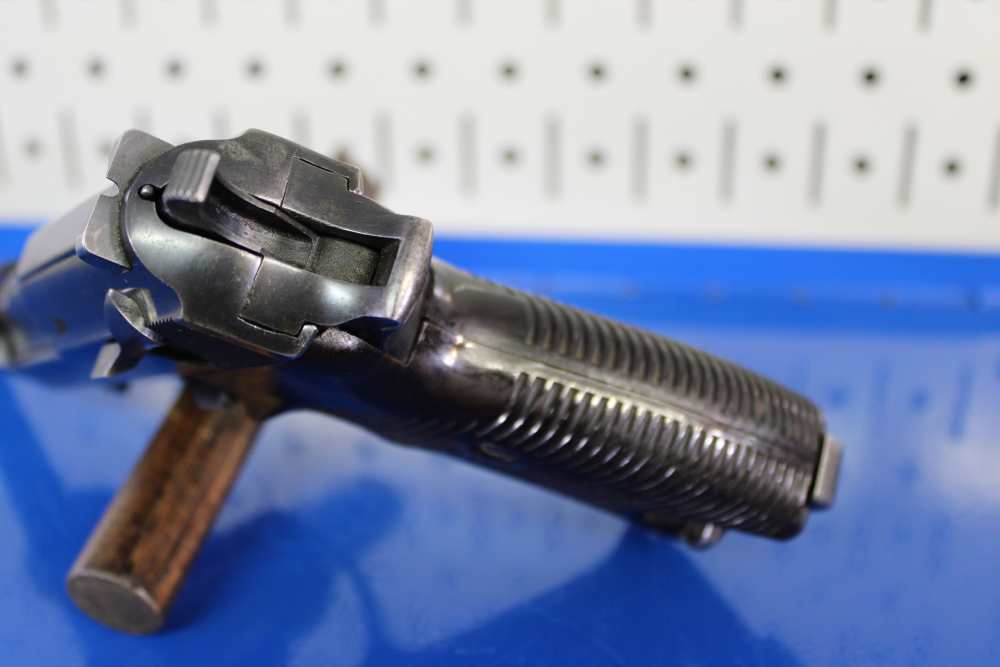 Walther P-38 (ac 41) First Variation - 9mm Luger - 1941 - Matching #'s-img-19