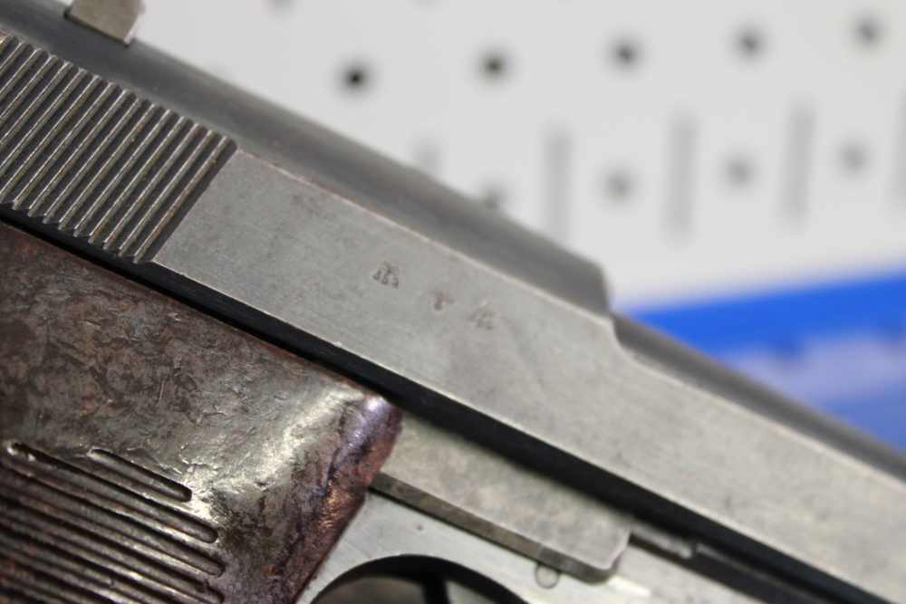 Walther P-38 (ac 45) - 9mm Luger - fnh (WaA76) Barrel - Matching #'s - 1945-img-35