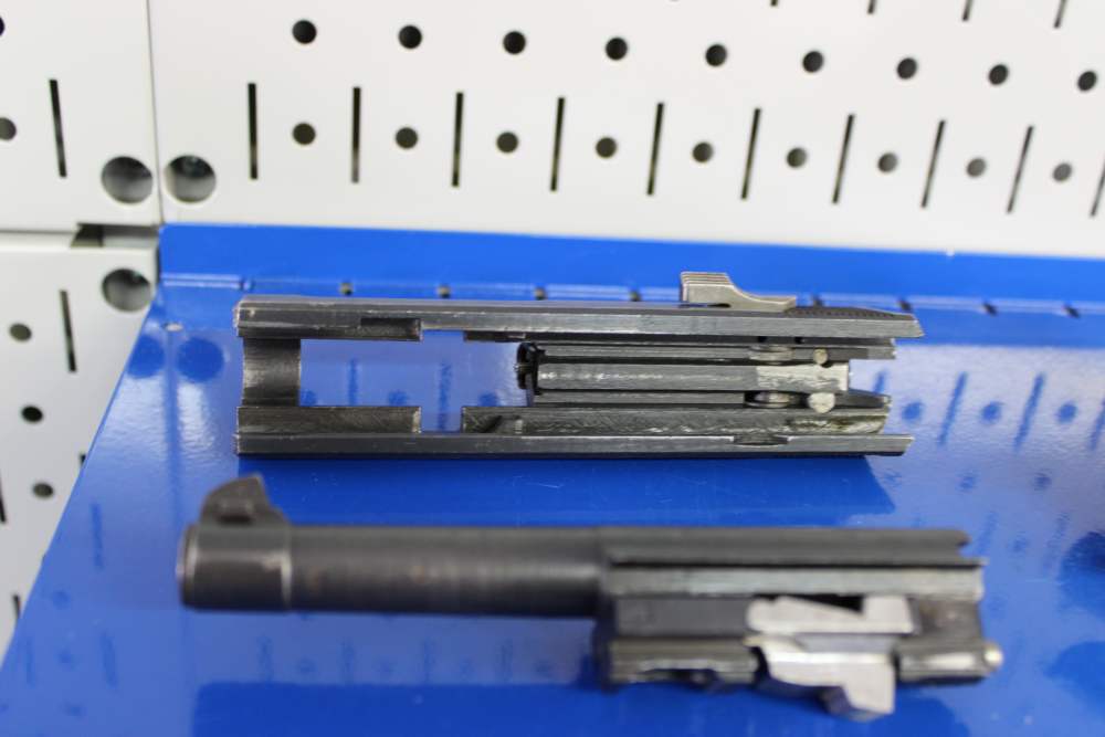 Walther P-38 (ac 45) - 9mm Luger - fnh (WaA76) Barrel - Matching #'s - 1945-img-45