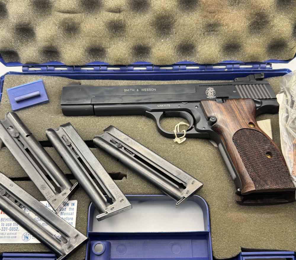 1996 Smith & Wesson Model 41 Pistol .22 LR S&W 22 -img-20