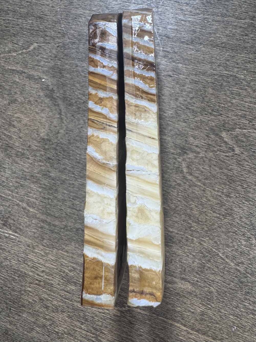 1911 Mammoth grips material -img-4