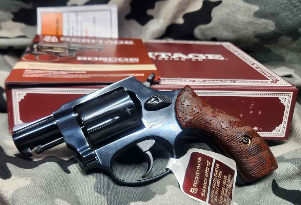 Heritage Roscoe 38SPL Like S&W 36 Chief 5 Round DA/SA Great CCW-img-3