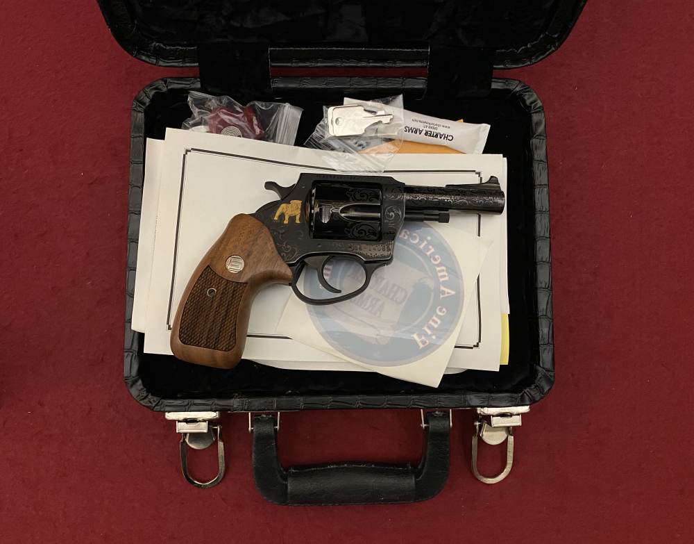 NIB Charter Arms Bulldog .44 spl 3" 50th Anniversary Engraved, Gold Inlay  -img-0