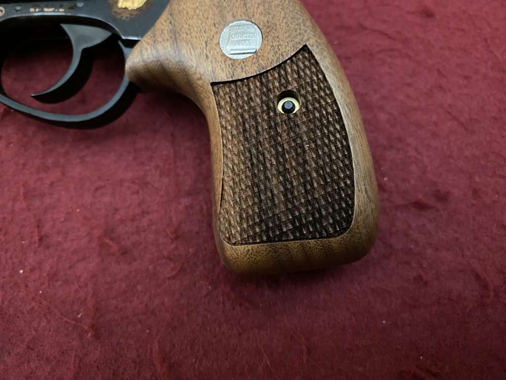 NIB Charter Arms Bulldog .44 spl 3" 50th Anniversary Engraved, Gold Inlay  -img-20