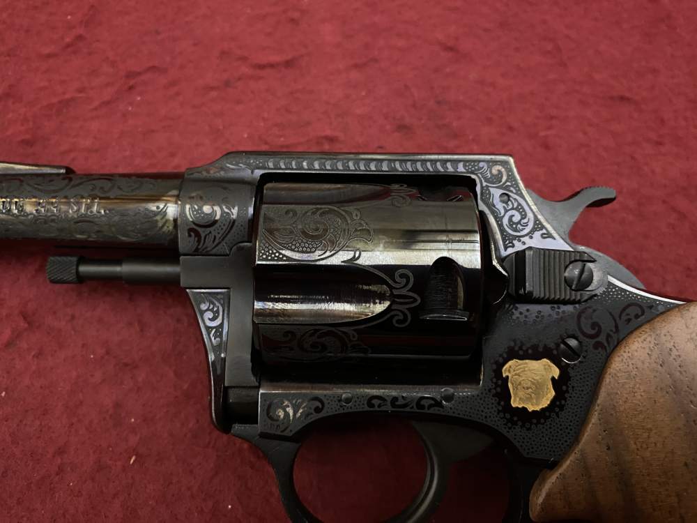 NIB Charter Arms Bulldog .44 spl 3" 50th Anniversary Engraved, Gold Inlay  -img-28