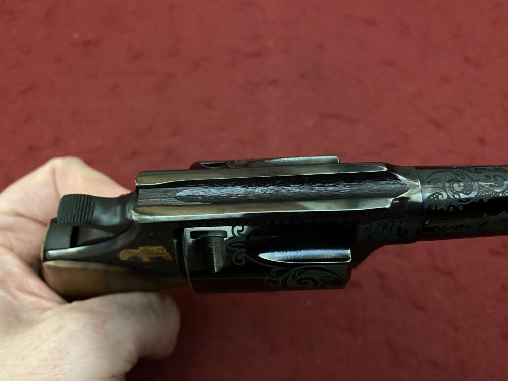 NIB Charter Arms Bulldog .44 spl 3" 50th Anniversary Engraved, Gold Inlay  -img-40