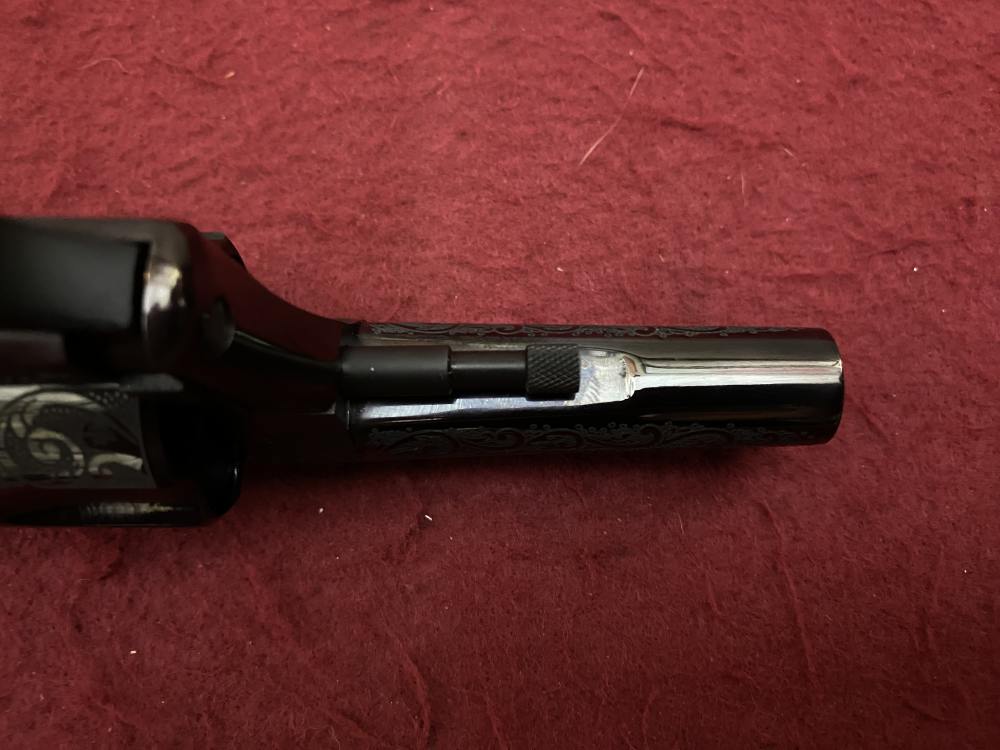 NIB Charter Arms Bulldog .44 spl 3" 50th Anniversary Engraved, Gold Inlay  -img-37