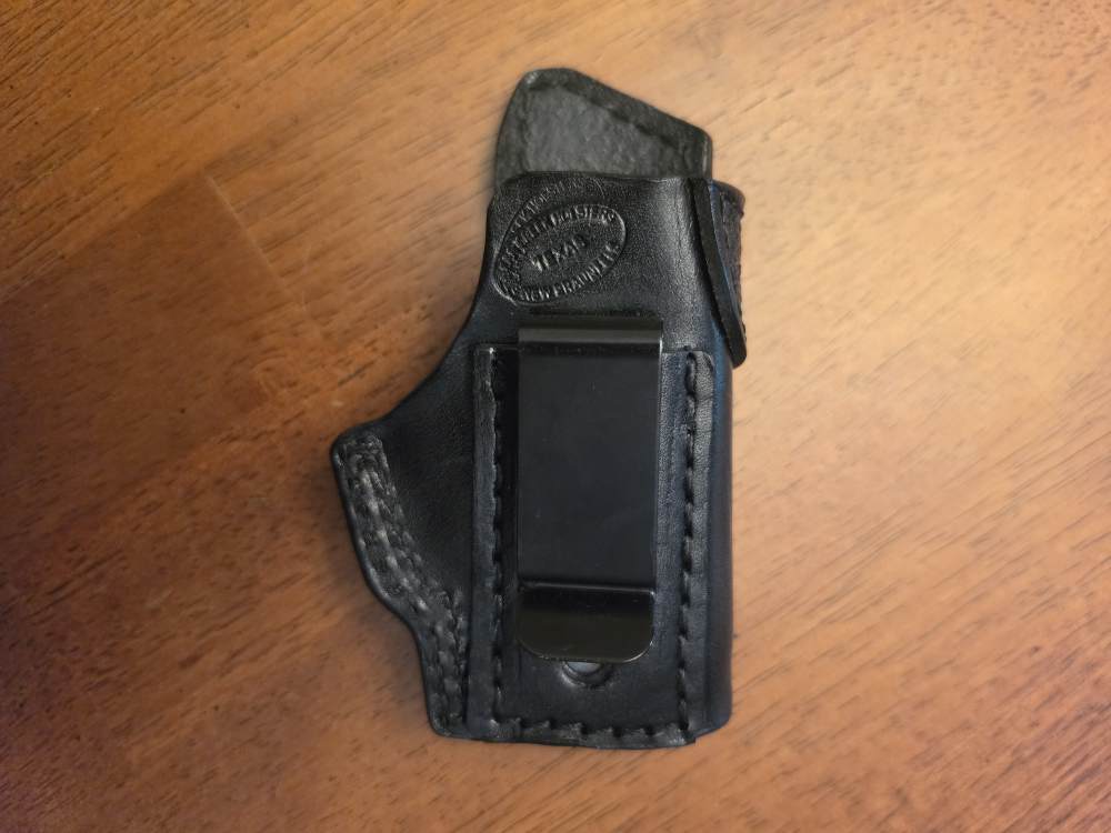Seecamp LWS .380 ACP gray Cerakote w/ Bear Creek IWB holster-img-10