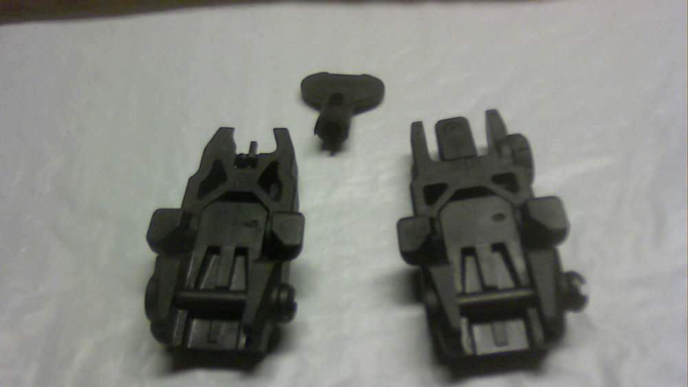 Magpul MBUS Flip-Up Backup Sights Front and Rear Used like NEW-img-1