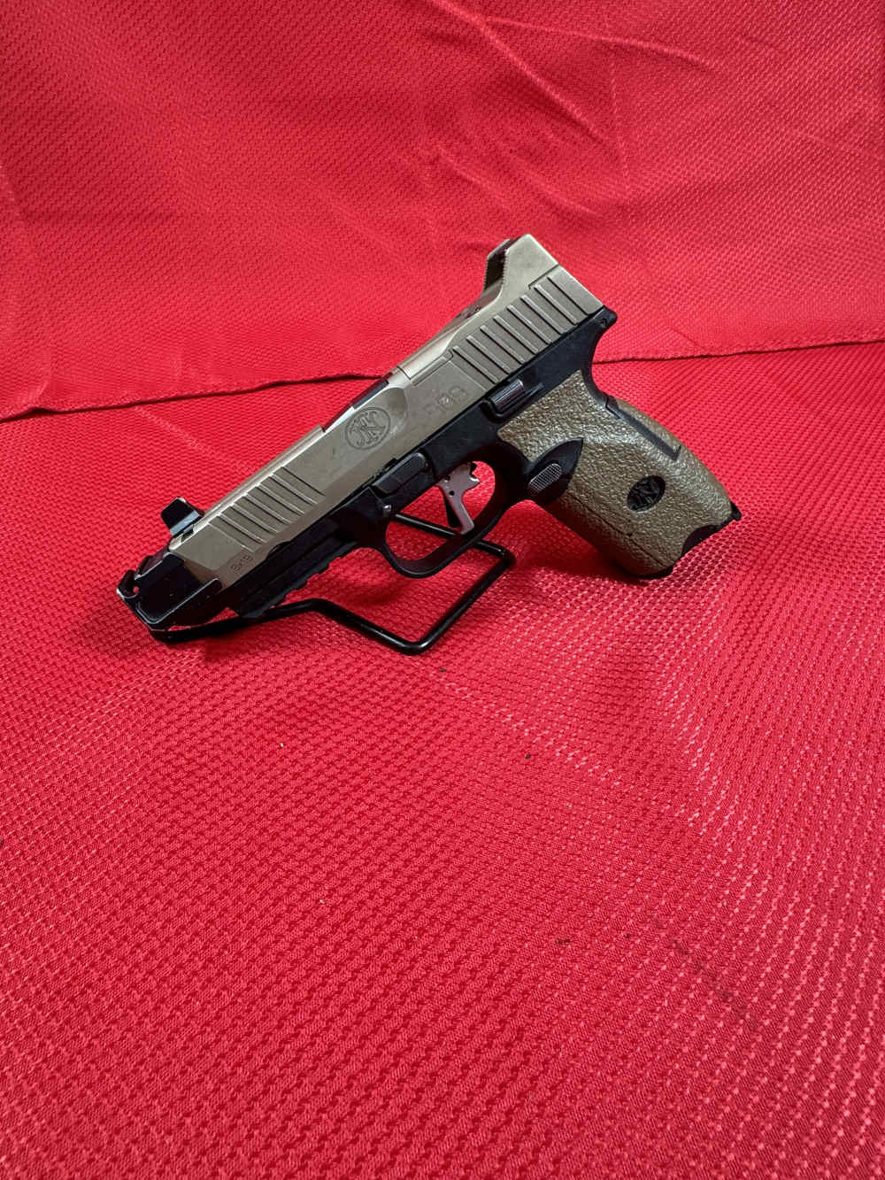 FN 509 tactical 9mm with comp, Apex trigger, mags -img-5