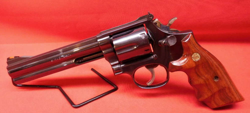 S&W Smith and Wesson 586 NO DASH .357 Mag 6" BLUE -img-0