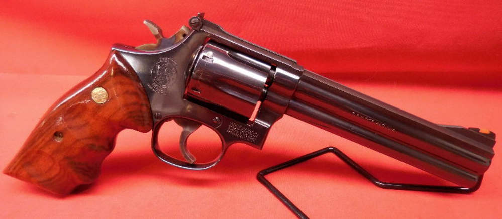 S&W Smith and Wesson 586 NO DASH .357 Mag 6" BLUE -img-1