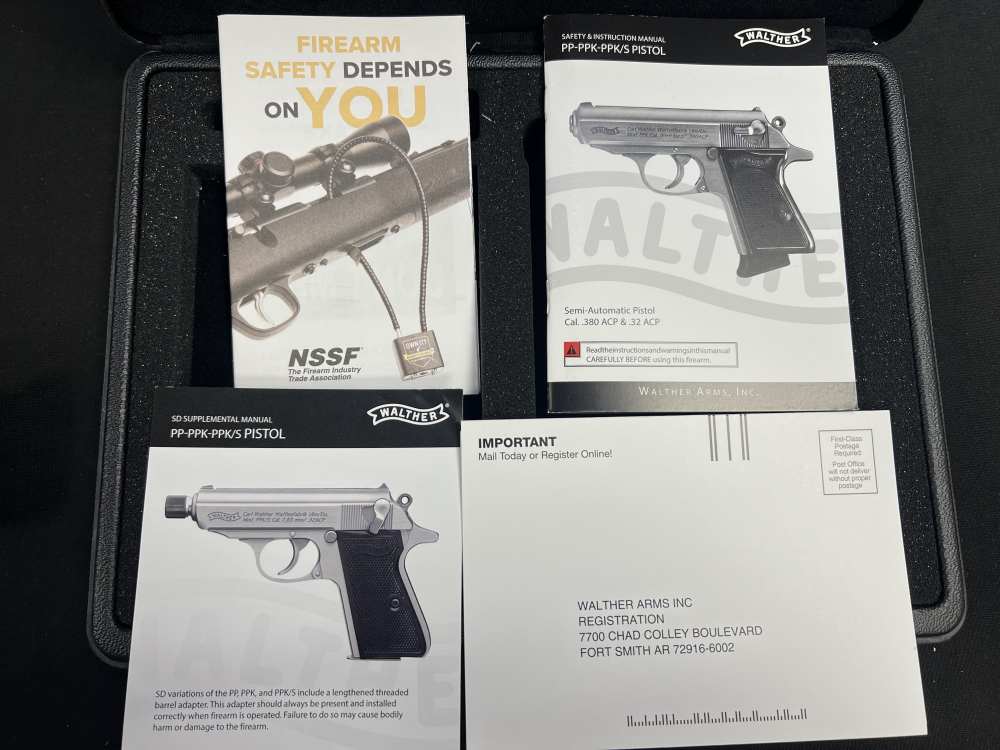 Walther PP 3.9” threaded barrel with walnut grips 32 acp-img-24