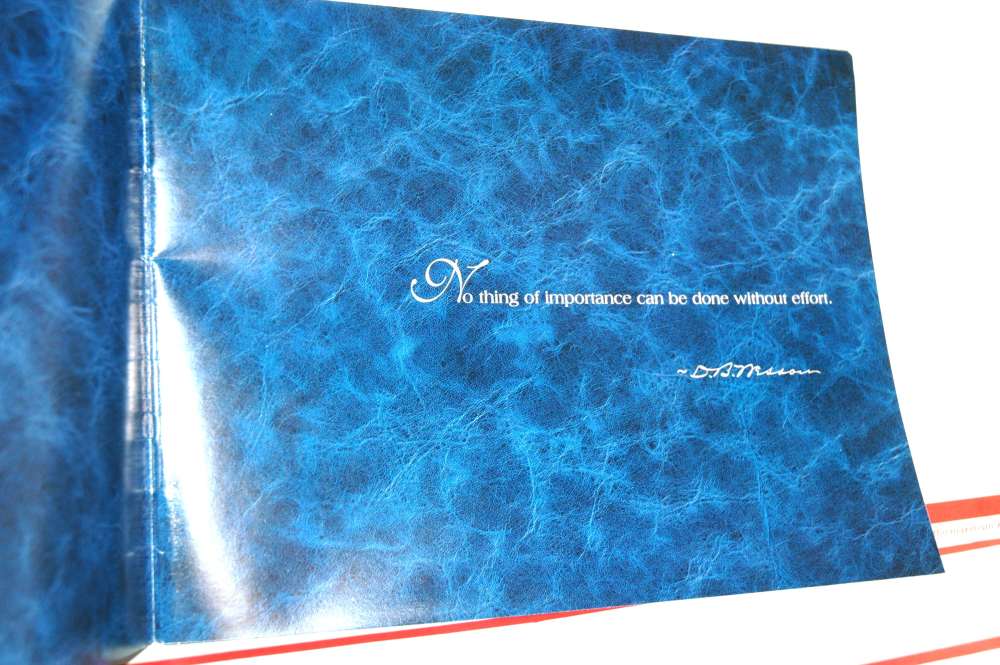 Smith & Wesson 150th Anniversary 2002 Catalog  -43 Page Excellent Condition-img-3